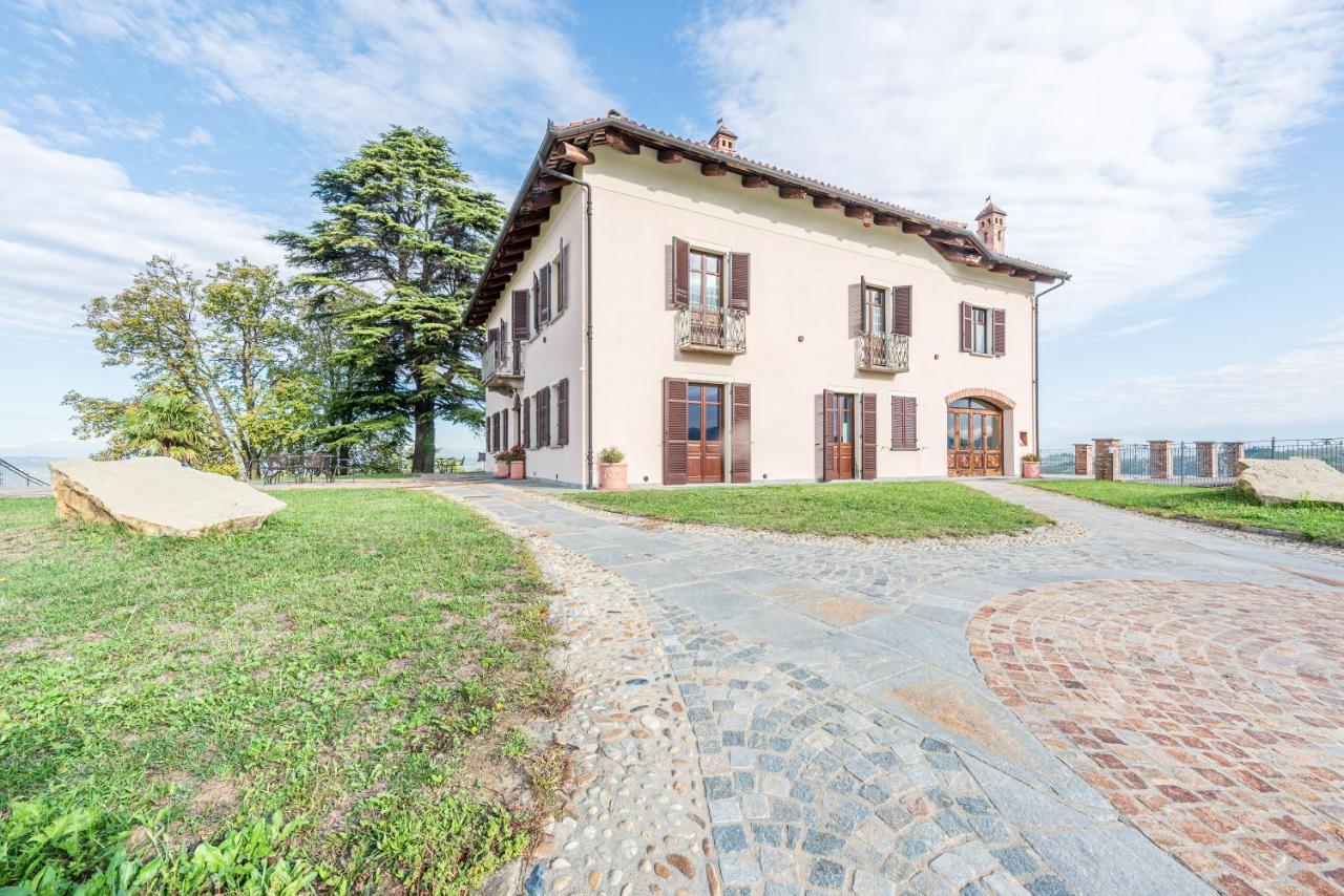 Villa Bricco Paglieri, Entire Villa Alba  Exterior photo